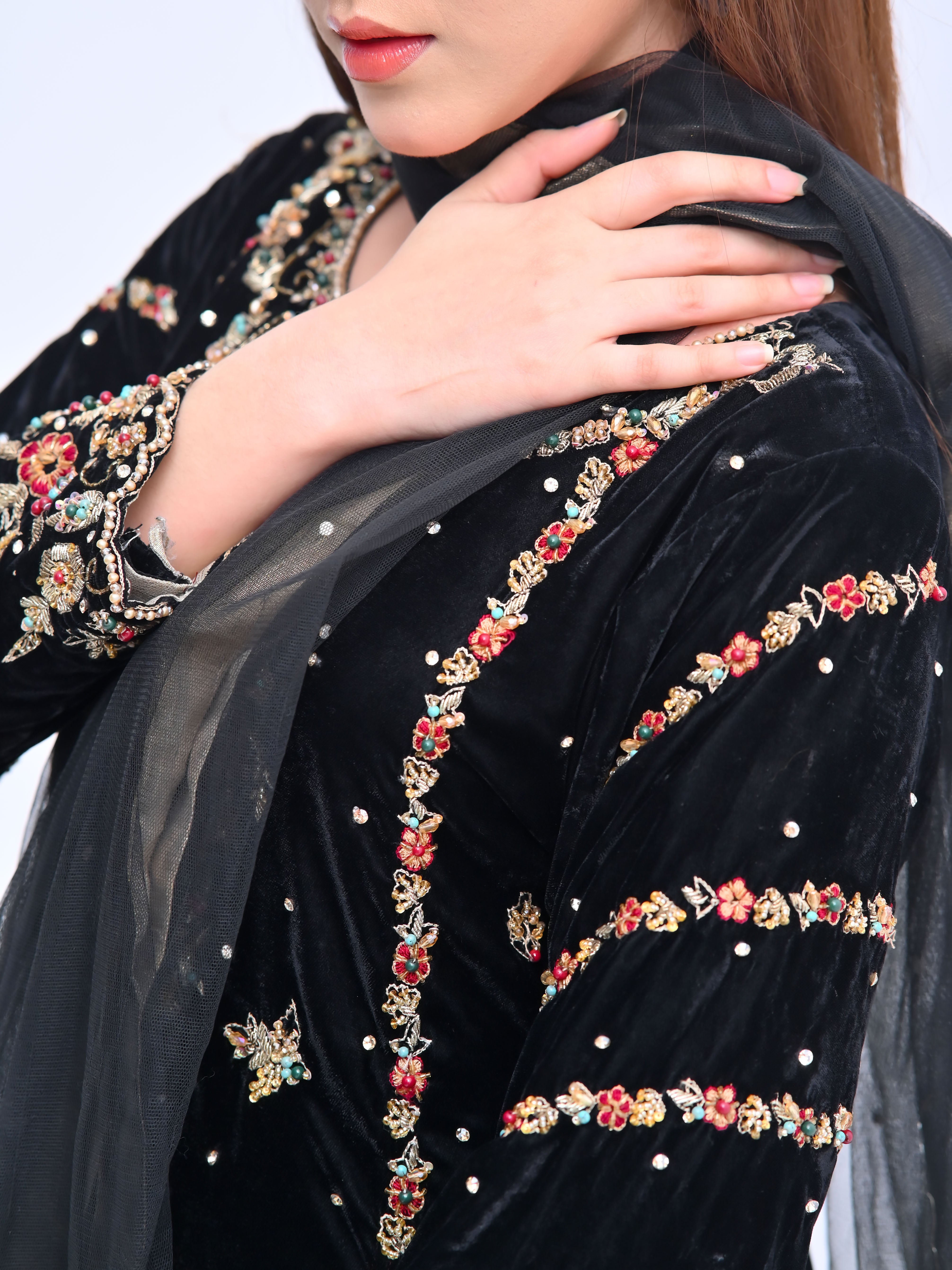 Noor-e-Siyah Couture